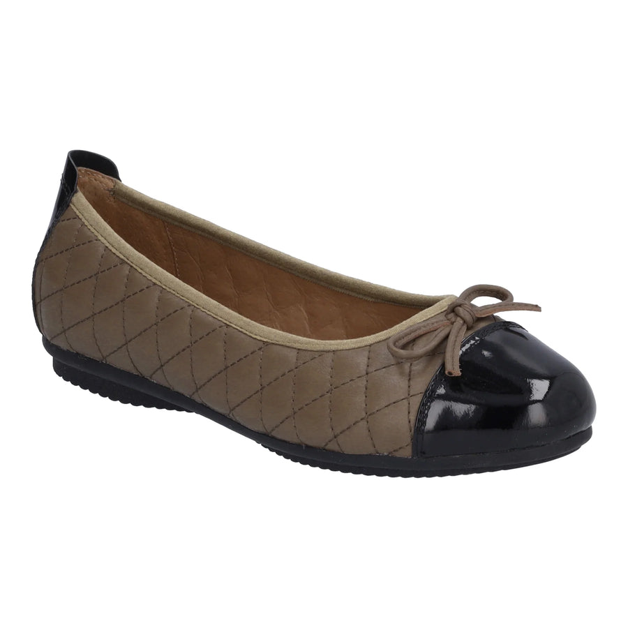 WOMEN'S JOSEF SEIBEL PIPPA 76 BALLET FLAT | BEIGE / BLACK