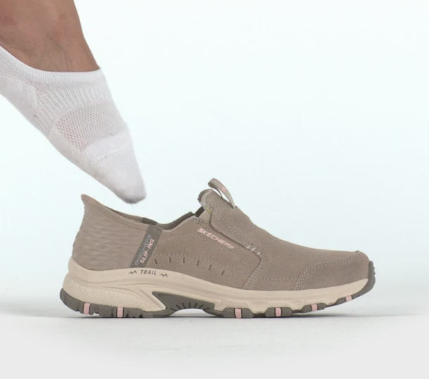 WOMEN'S SKECHERS SUNAPEE | TAUPE