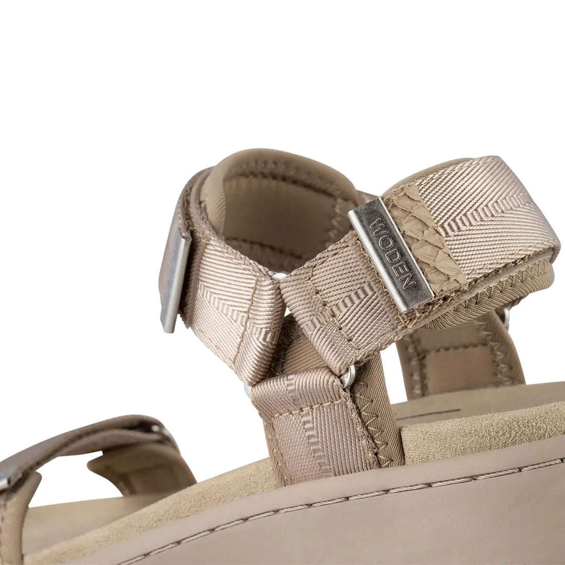 WOMEN'S WODEN LINE SANDAL | SILVER MINK